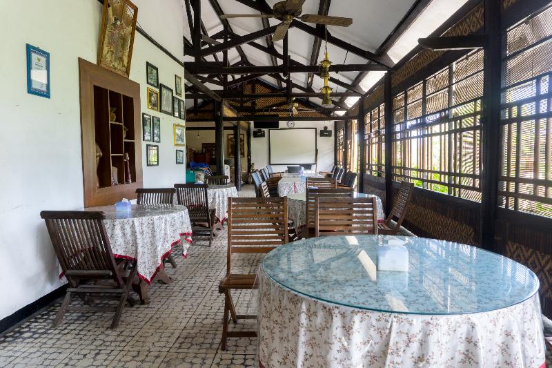 Oyo 942 Srikandi Hotel - Restoran