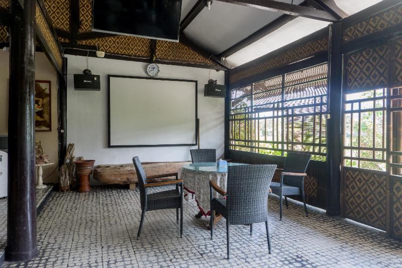 Oyo 942 Srikandi Hotel - Restoran
