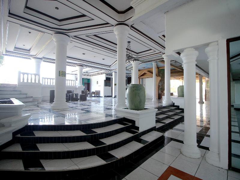 Oyo 2360 Hotel Rio - Lobi