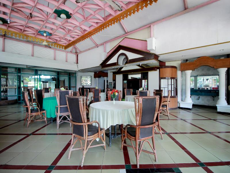 Oyo 2360 Hotel Rio - Lobi
