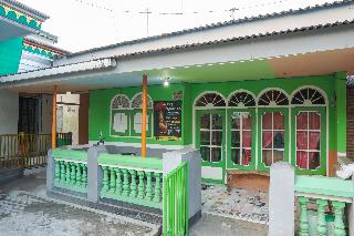 Spot On 1762 Gandrung Payungan Family Inn fotoÄŸrafÄ±