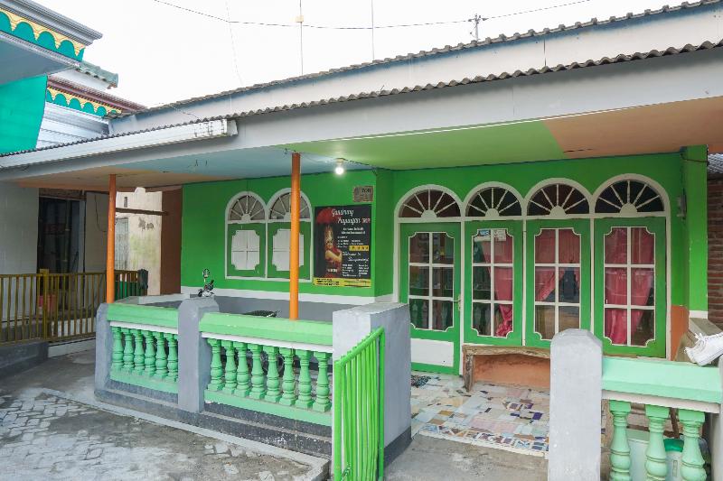 Spot On 1762 Gandrung Payungan Family Inn - Genel