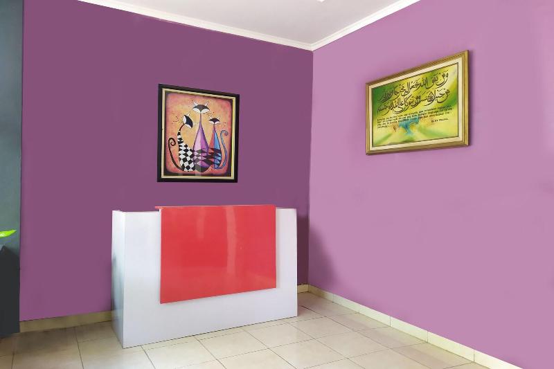 Yulia Guesthouse - Lobi