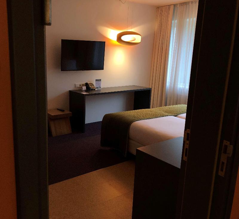 Best Western Plus Rotterdam Airport Hotel - Oda