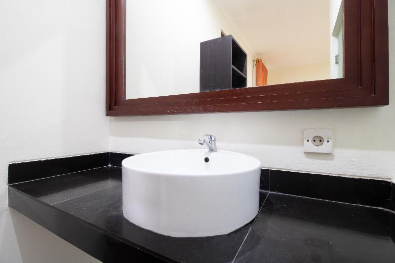 Flagship 2688 Guntur Hotel - Oda