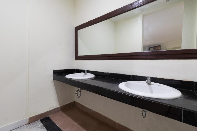 Flagship 2688 Guntur Hotel - Oda