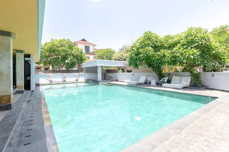 Flagship 2688 Guntur Hotel - Havuz