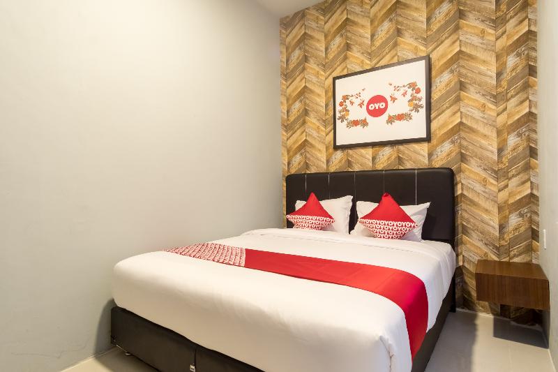 Super OYO 360 Mangaan Residence - Oda