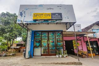 Ijen Traveller Homestay by ZUZU otel fotoğrafı