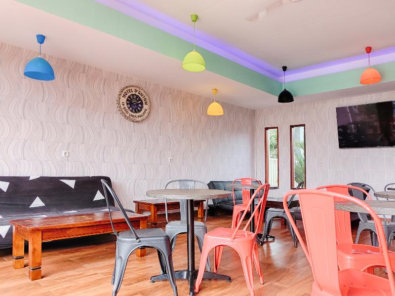 OYO 2595 Hotel Jinan Makassar - Lobi