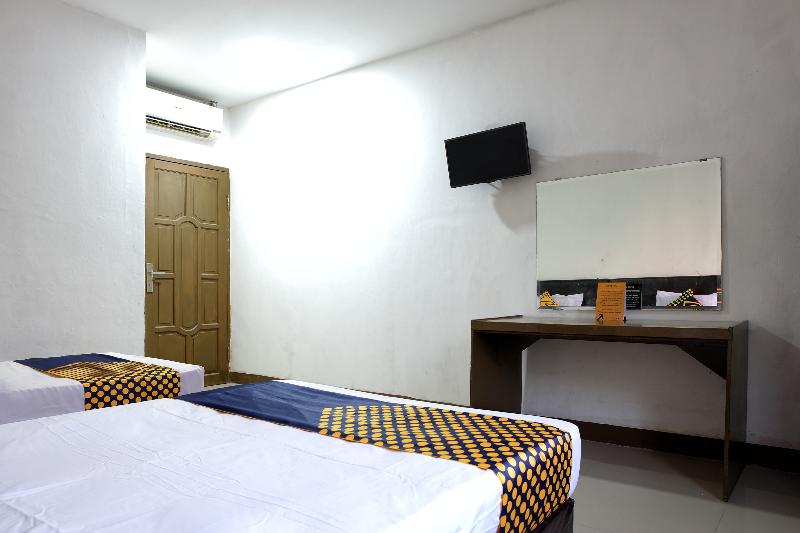 Spot On 2661 Wisma Maysara Makassar - Oda