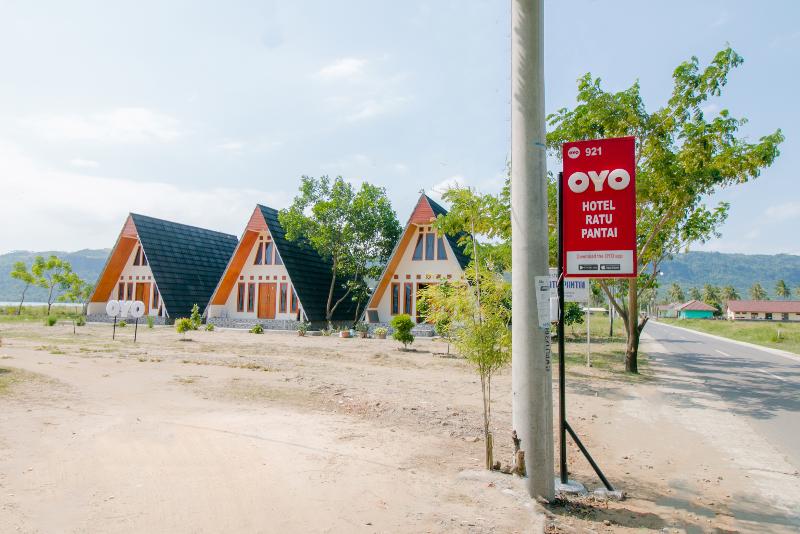Hotel Ratu Pantai - Genel