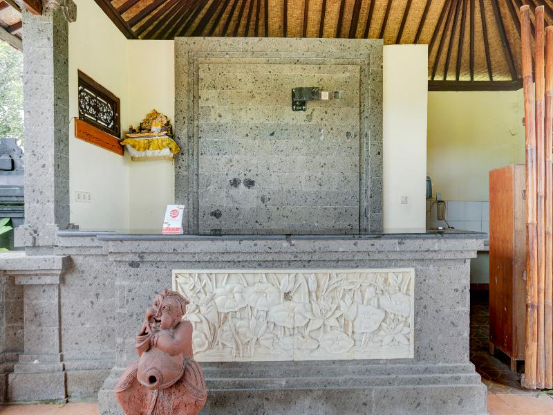 Oyo 1762 Hotel Astiti Graha Tanah Lot - Lobi
