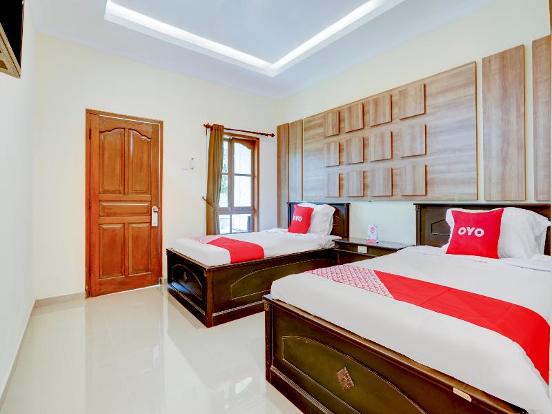Oyo 1762 Hotel Astiti Graha Tanah Lot - Oda