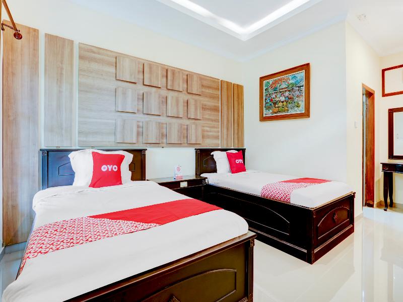 Oyo 1762 Hotel Astiti Graha Tanah Lot - Oda