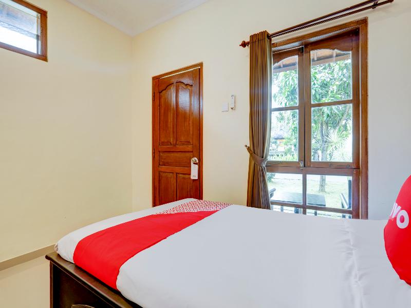 Oyo 1762 Hotel Astiti Graha Tanah Lot - Oda