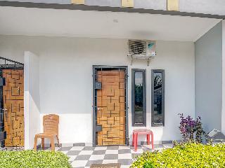 Oyo 1266 Green Palm Kostel Syariah fotoÄŸrafÄ±