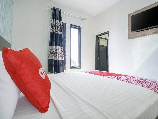 Oyo 1266 Green Palm Kostel Syariah fotoÄŸrafÄ±