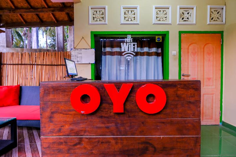 1793 Kuta Circle Homestay - Lobi