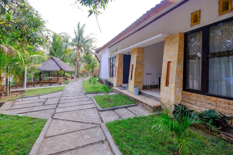 1793 Kuta Circle Homestay - Genel