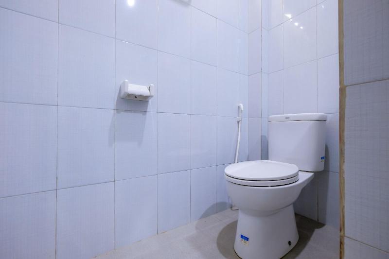 1793 Kuta Circle Homestay - Oda