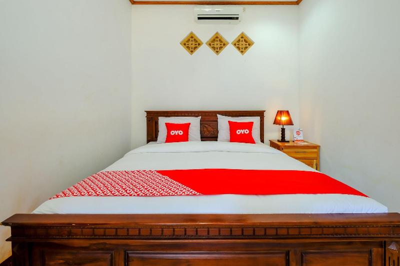 1793 Kuta Circle Homestay - Oda