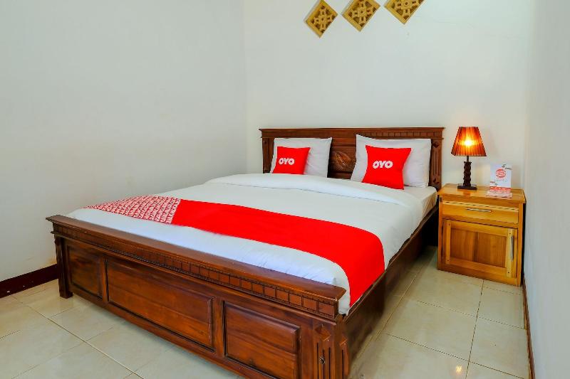 1793 Kuta Circle Homestay - Oda
