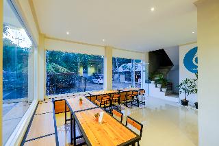 1793 Kuta Circle Homestay fotoÄŸrafÄ±