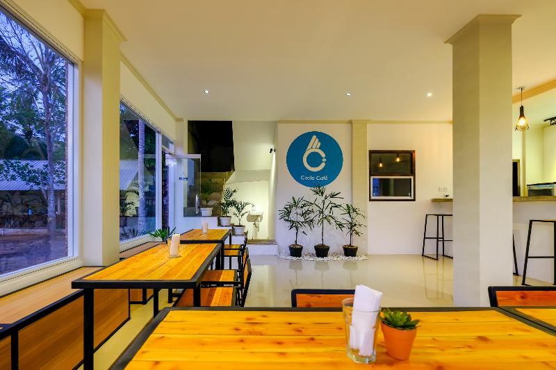 1793 Kuta Circle Homestay - Restoran