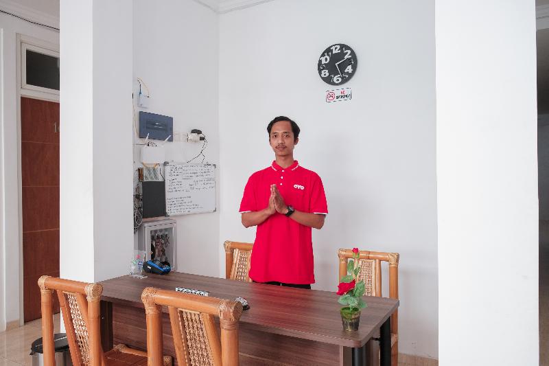 Oyo 1454 111 Residence - Lobi