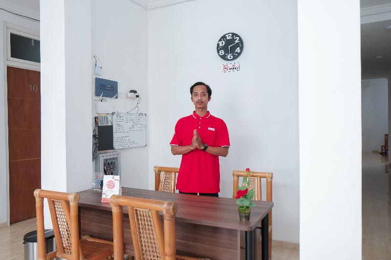 Oyo 1454 111 Residence - Lobi