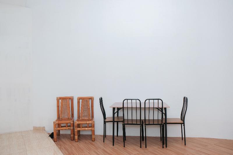 Oyo 1454 111 Residence - Lobi