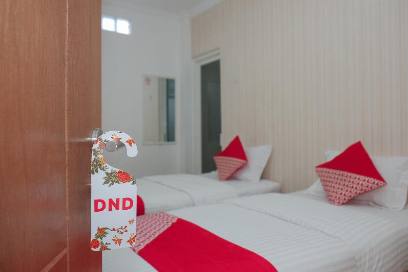 Oyo 1454 111 Residence - Oda