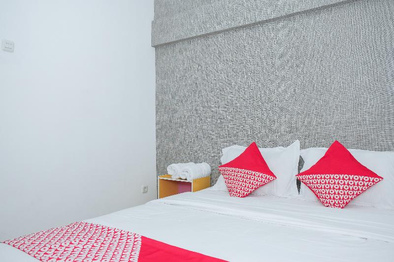 Oyo 1454 111 Residence - Oda