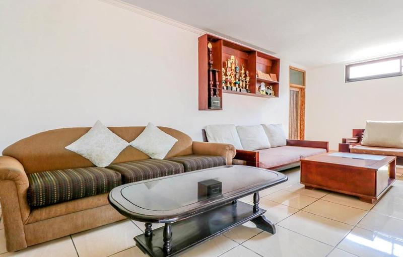 Chendana Homestay Bali by Zuzu - Lobi
