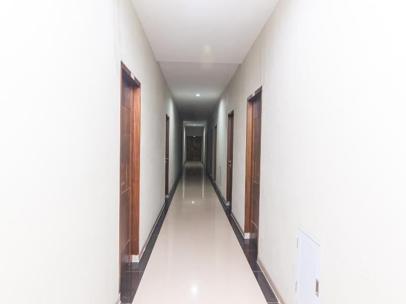 Oyo 1867 Kara Guest House - Lobi