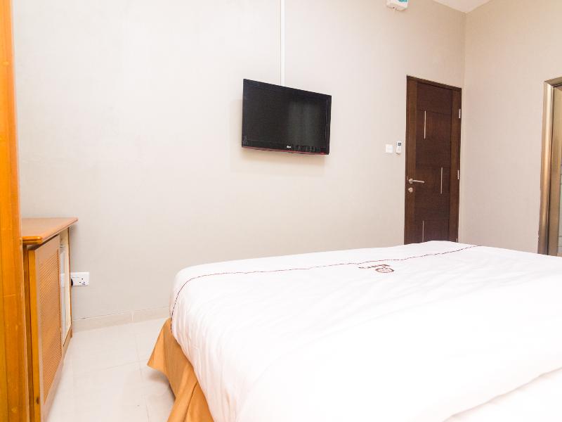 Oyo 1867 Kara Guest House - Oda