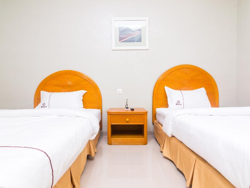 Oyo 1867 Kara Guest House - Oda