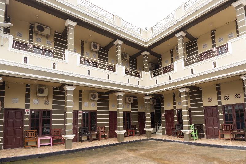 Oyo 3044 Adelia Residence - Genel