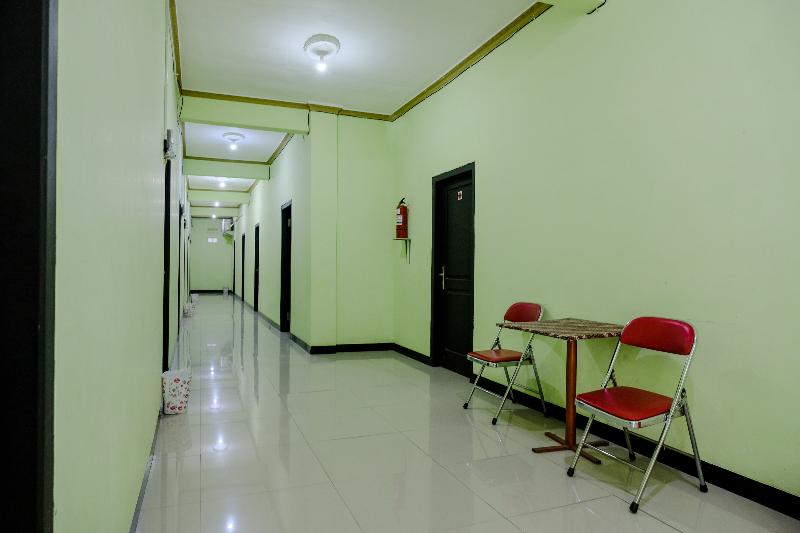 Oyo 2508 Alba Suites Homestay - Lobi