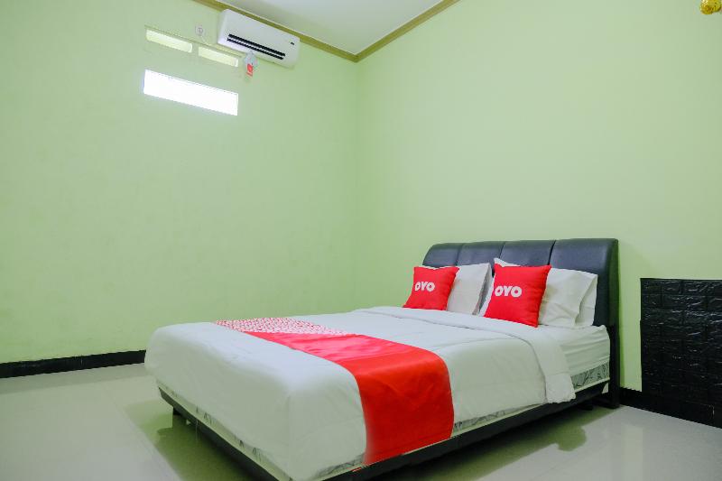 Oyo 2508 Alba Suites Homestay - Oda