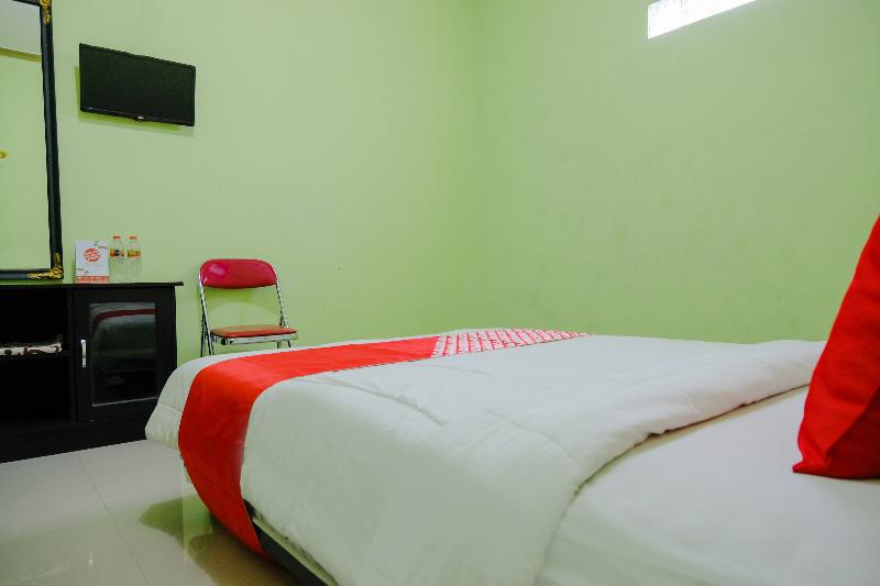Oyo 2508 Alba Suites Homestay - Oda