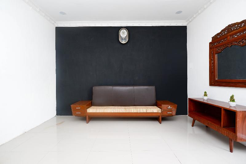 Perdana Kasih Hotel Klaten by ZUZU - Lobi