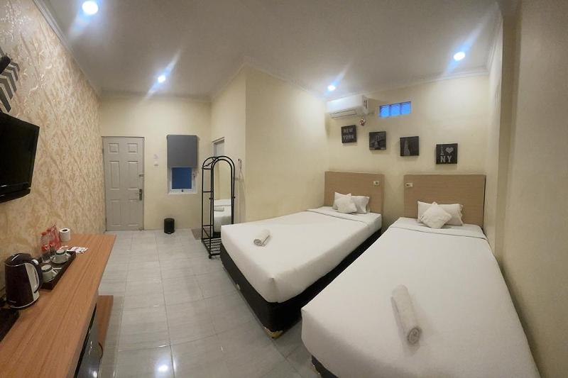 Perdana Kasih Hotel Klaten by ZUZU - Oda