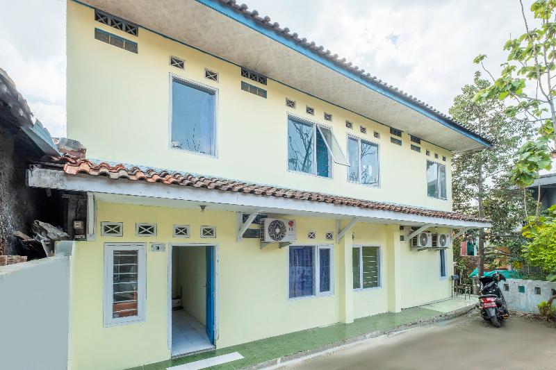 SPOT ON 2384 Pondok Nabil - Genel