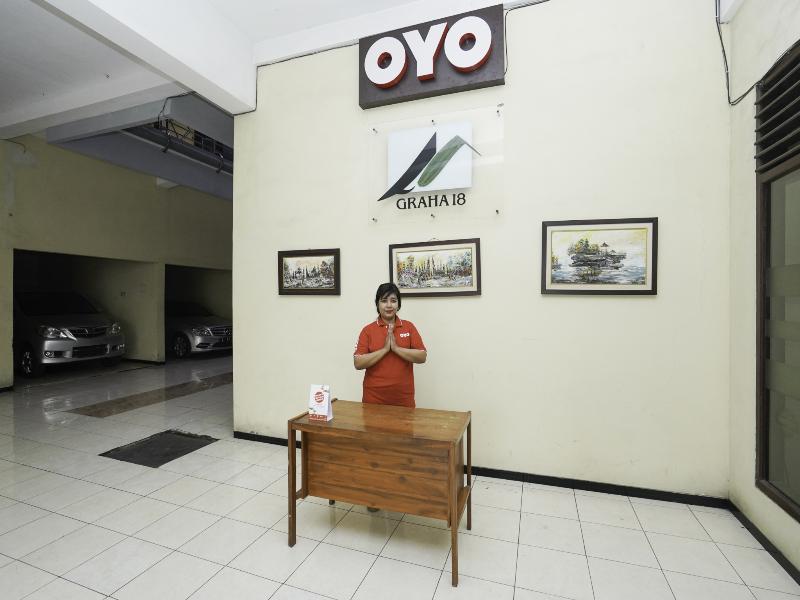 Oyo 2902 Graha 18 - Lobi