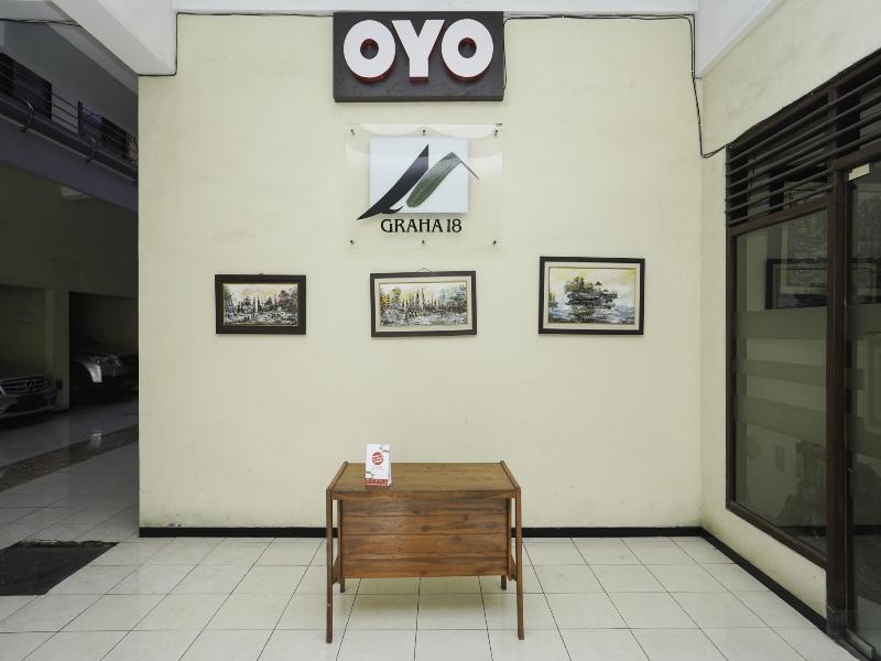 Oyo 2902 Graha 18 - Lobi