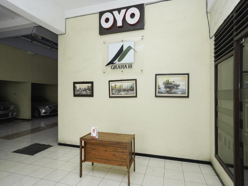 Oyo 2902 Graha 18 - Lobi