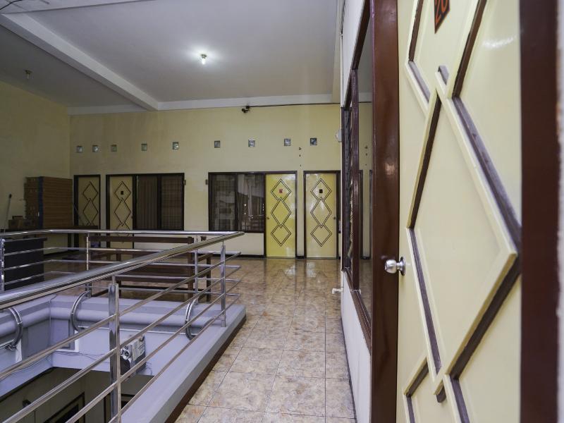 Oyo 2902 Graha 18 - Lobi