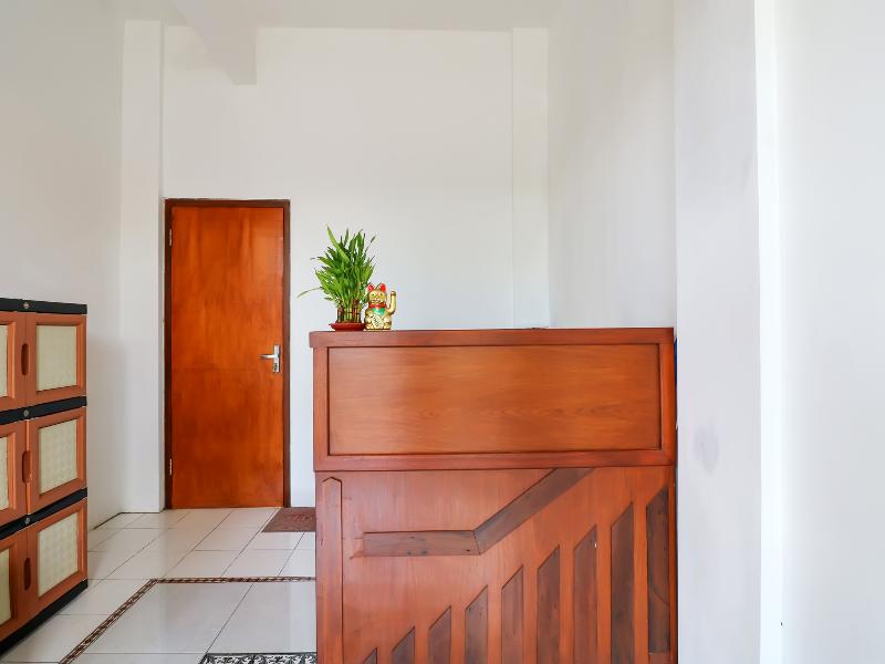 Oyo 2367 Kenanga Homestay - Lobi